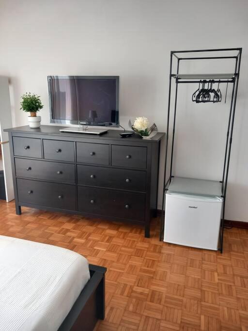 Vito'S Room Кормано Екстер'єр фото